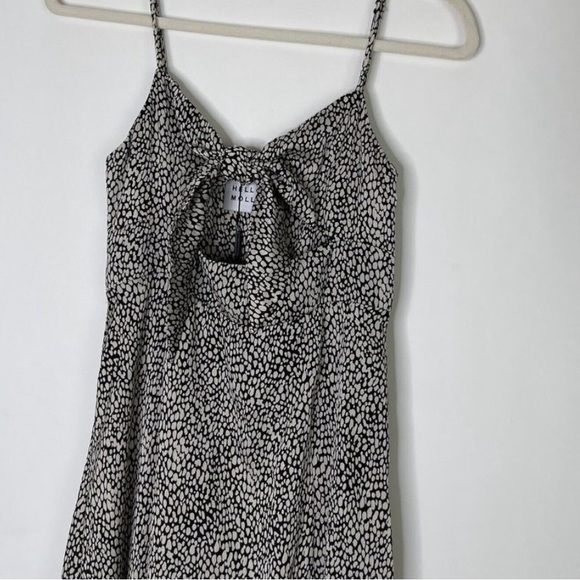 Hello Molly midi dress - Picture 4 of 9